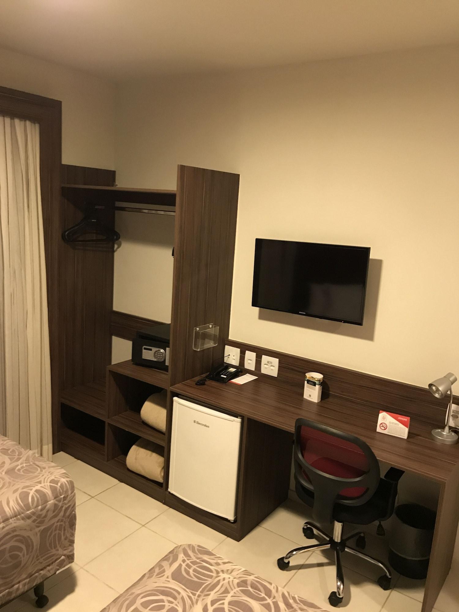 סאו ז'ואה דה מריטי Nobile Inn Dutra Rio De Janeiro מראה חיצוני תמונה