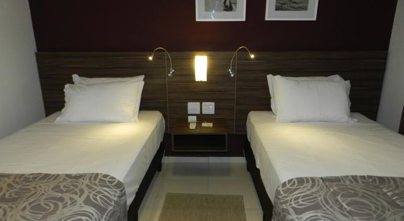 סאו ז'ואה דה מריטי Nobile Inn Dutra Rio De Janeiro מראה חיצוני תמונה